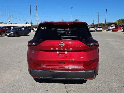 2024 Nissan Rogue SL