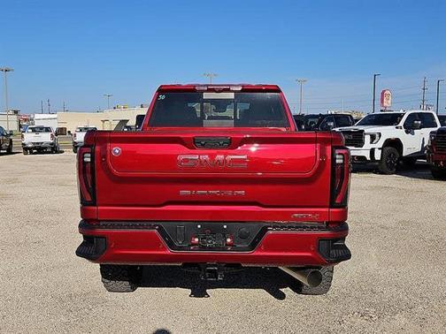 2025 GMC Sierra 2500 AT4