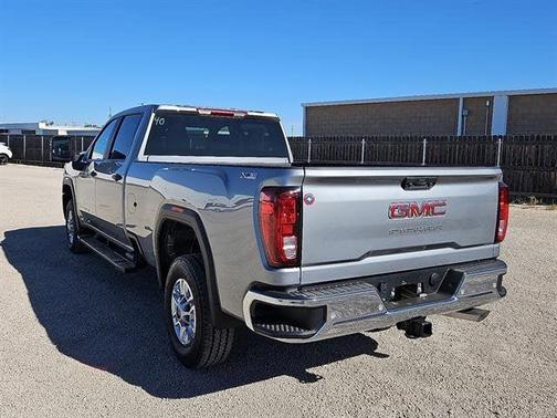 2026 GMC Sierra 2500 Pro