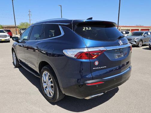 2024 Buick Enclave Essence