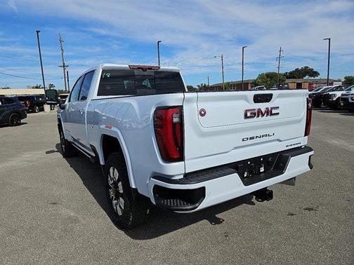 2026 GMC Sierra 2500 Denali