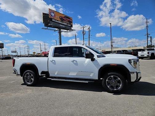 2026 GMC Sierra 2500 SLT