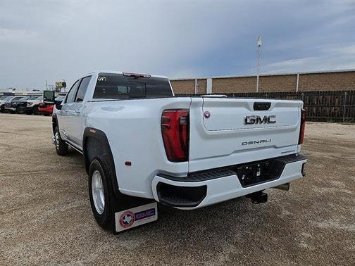 2026 GMC Sierra 3500 Denali Ultimate