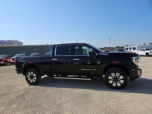 2025 GMC Sierra 2500 Denali