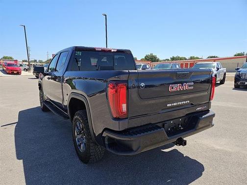 2024 GMC Sierra 1500 AT4X