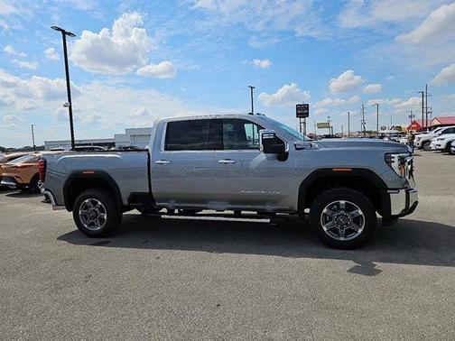2026 GMC Sierra 2500 SLT