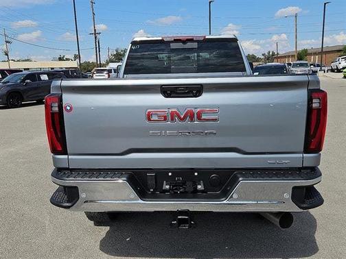 2026 GMC Sierra 2500 SLT