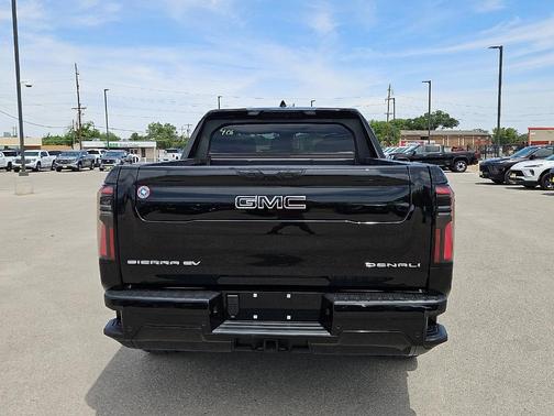Onyx Black 2025 GMC Sierra EV Denali