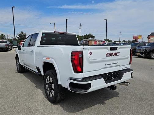 2026 GMC Sierra 2500 Denali