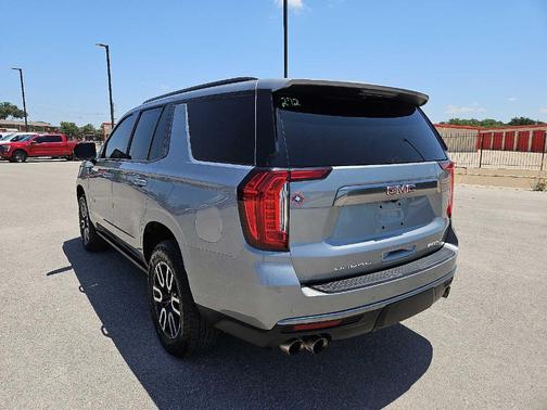 2024 GMC Yukon AT4