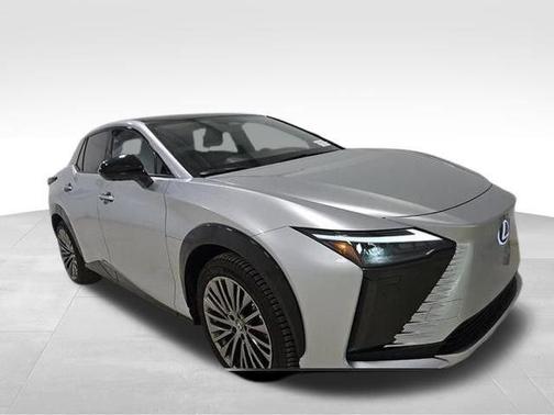 2023 Lexus RZ 450e Luxury