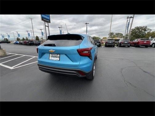 2025 Chevrolet Trax LS