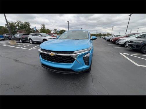 2025 Chevrolet Trax LS