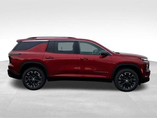 Radiant Red 2026 Chevrolet Traverse LT