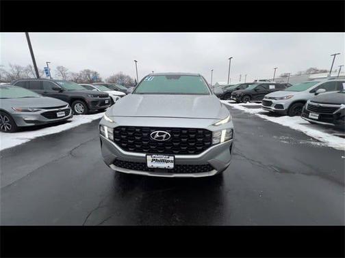 2021 Hyundai SANTA FE SE