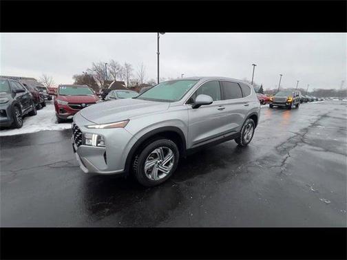 2021 Hyundai SANTA FE SE