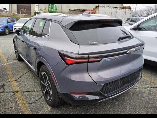 2025 Chevrolet Equinox EV LT 2