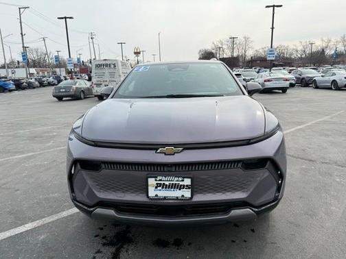 2025 Chevrolet Equinox EV LT 2