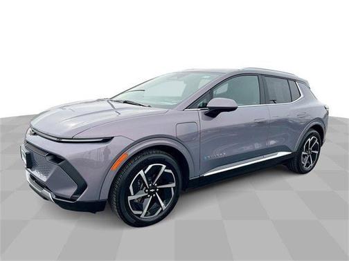 2025 Chevrolet Equinox EV LT 2