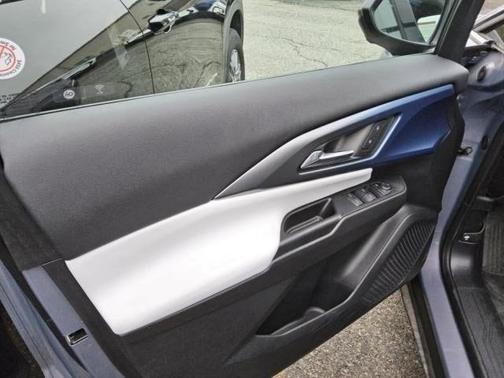 2025 Chevrolet Equinox EV LT 2