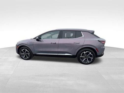 2025 Chevrolet Equinox EV LT 2