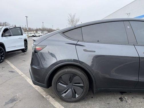 2026 Tesla Model Y Long Range