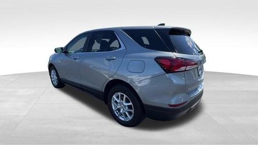 Sterling Gray Metallic 2024 Chevrolet Equinox LT