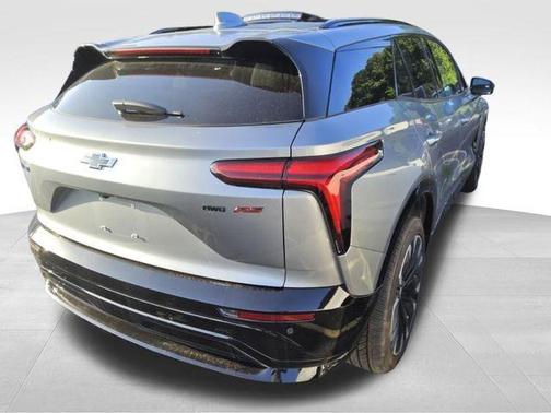 Sterling Gray Metallic 2025 Chevrolet Blazer EV RS