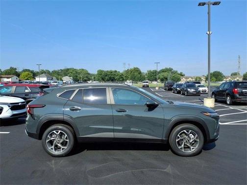 2025 Chevrolet Trax LT