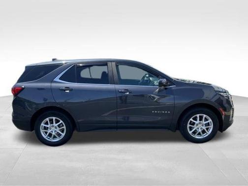 Gray 2022 Chevrolet Equinox 1LT