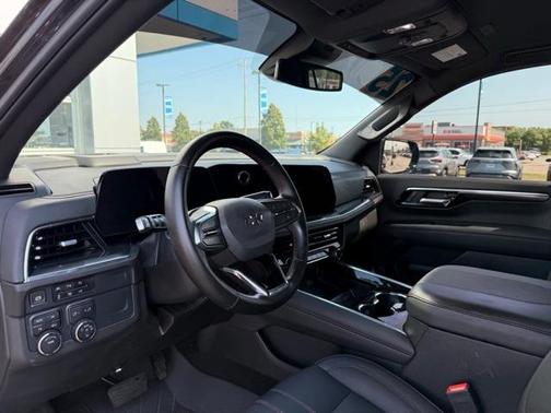2025 Chevrolet Tahoe RST