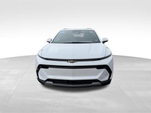 Summit White 2025 Chevrolet Equinox EV LT 2