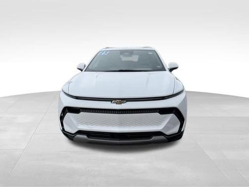 Summit White 2025 Chevrolet Equinox EV LT 2