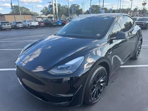 2024 Tesla Model Y Long Range