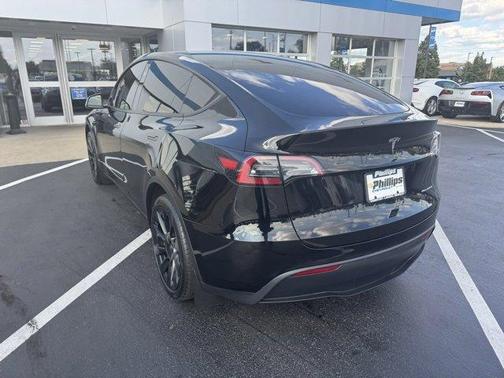 2024 Tesla Model Y Long Range