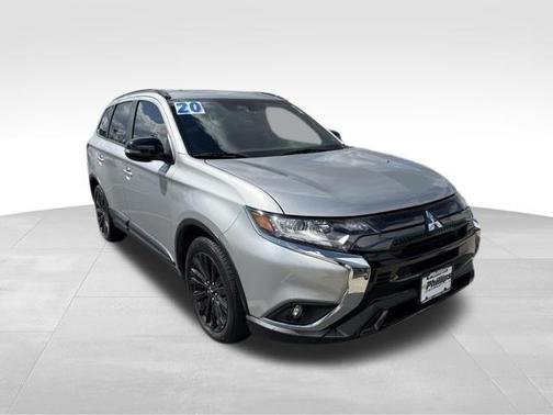 Alloy Silver Metallic 2020 Mitsubishi Outlander SE