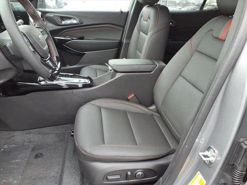 Sterling Gray Metallic 2026 Chevrolet Trax 2RS