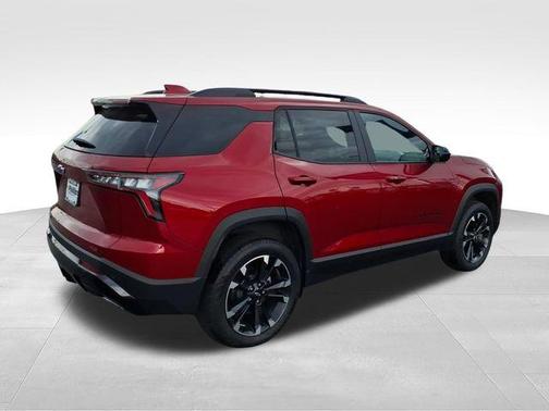 Radiant Red 2026 Chevrolet Equinox RS