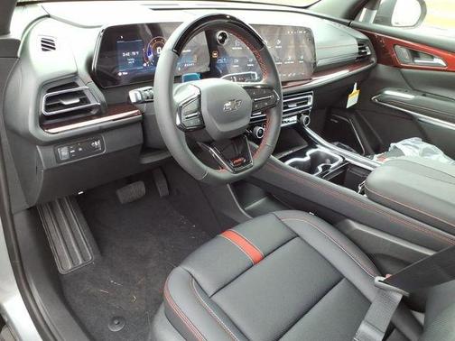 Sterling Gray Metallic 2026 Chevrolet Traverse RS