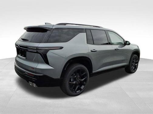 Sterling Gray Metallic 2026 Chevrolet Traverse RS