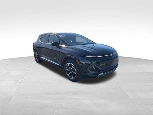 2025 Chevrolet Equinox EV LT 2