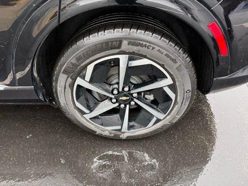 2025 Chevrolet Equinox EV LT 2