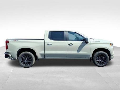 White Sand 2026 Chevrolet Silverado 1500 RST