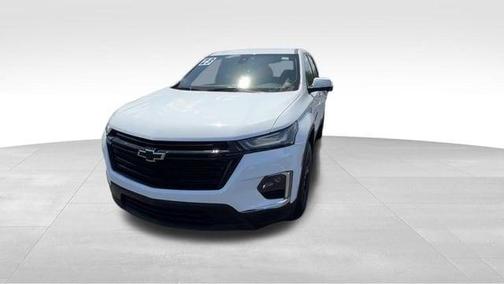 Summit White 2023 Chevrolet Traverse LT Cloth