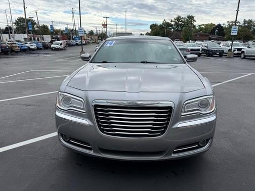 2014 Chrysler 300 Base