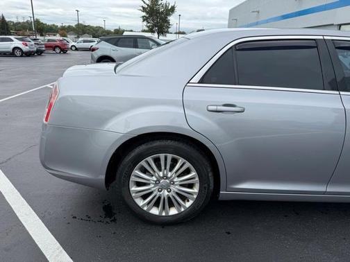 2014 Chrysler 300 Base