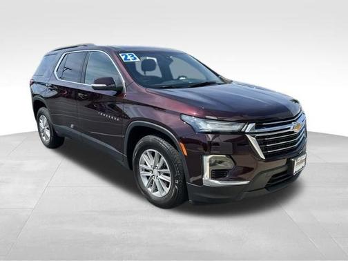 Black Cherry Metallic 2023 Chevrolet Traverse LT Leather