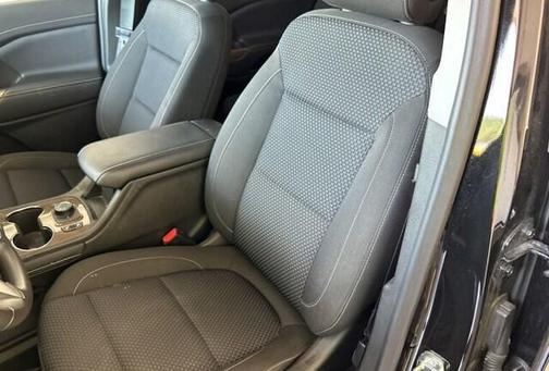 Ebony Twilight Metallic 2023 GMC Acadia SLE