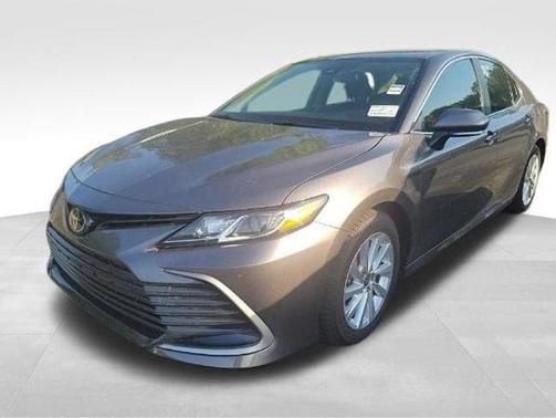 Predawn Gray Mica 2023 Toyota Camry LE
