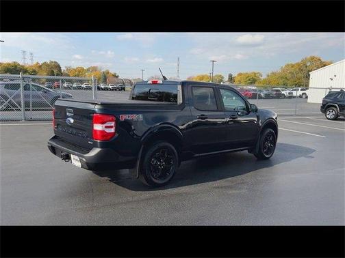 2023 Ford Maverick Lariat